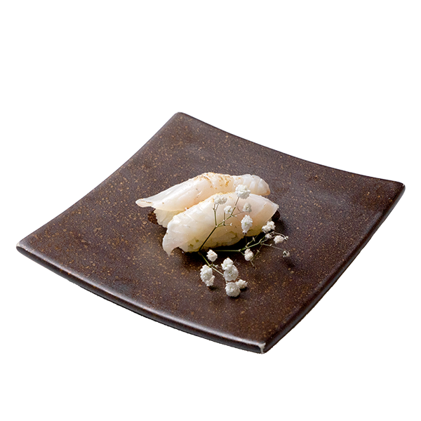 NIGIRI DE LUBINA CON S.LIMON